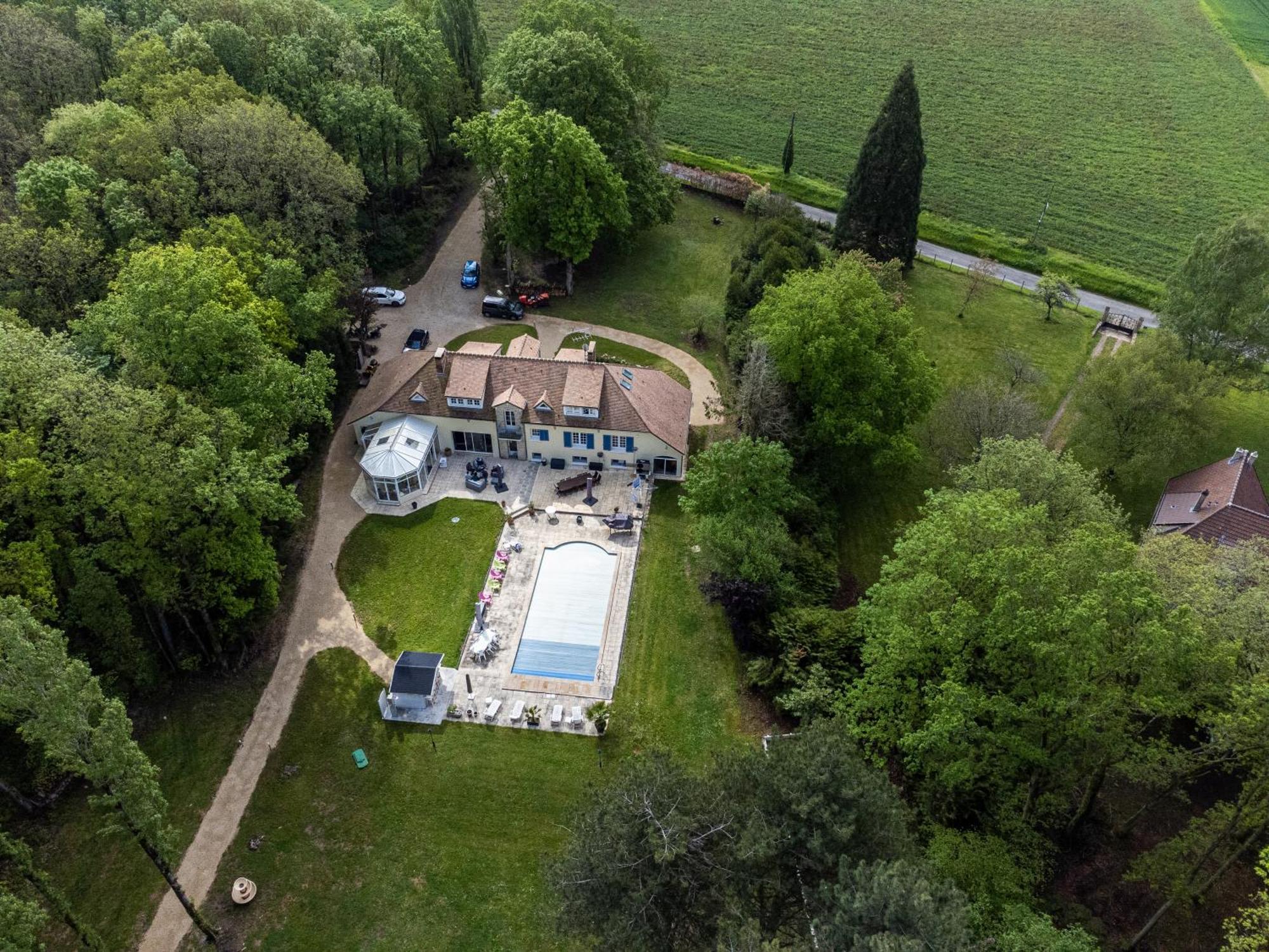 Le Clos Du Renard Sermaise  Exteriér fotografie